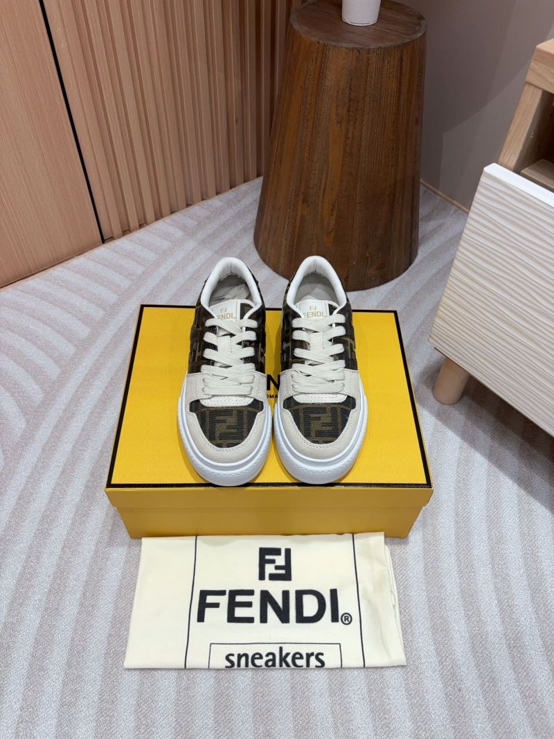 Fendi Low Shoes